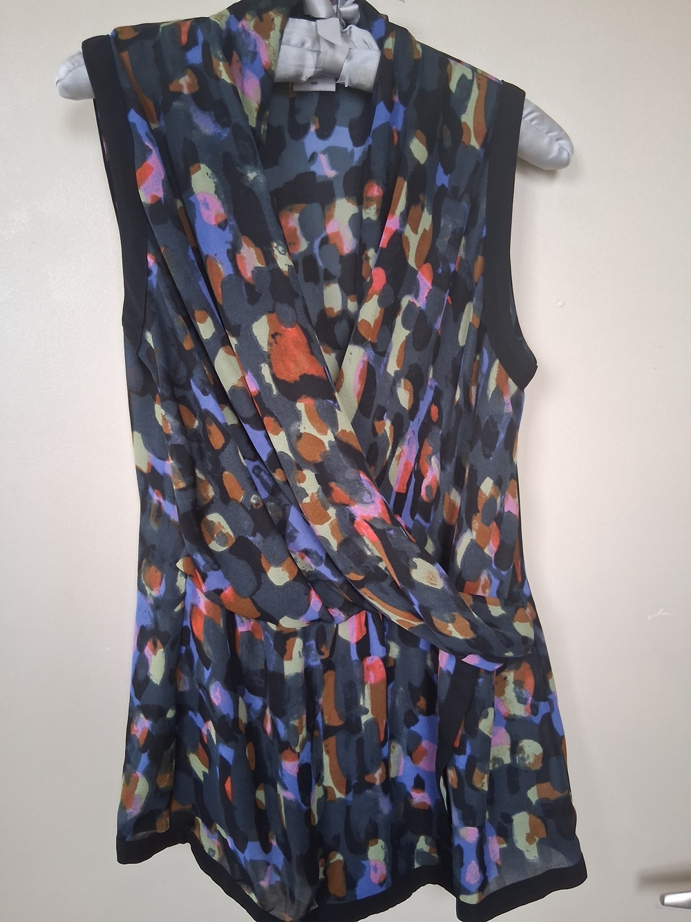 CABI Sleeveless Multicolor Abstract Print Mock Wrap Top